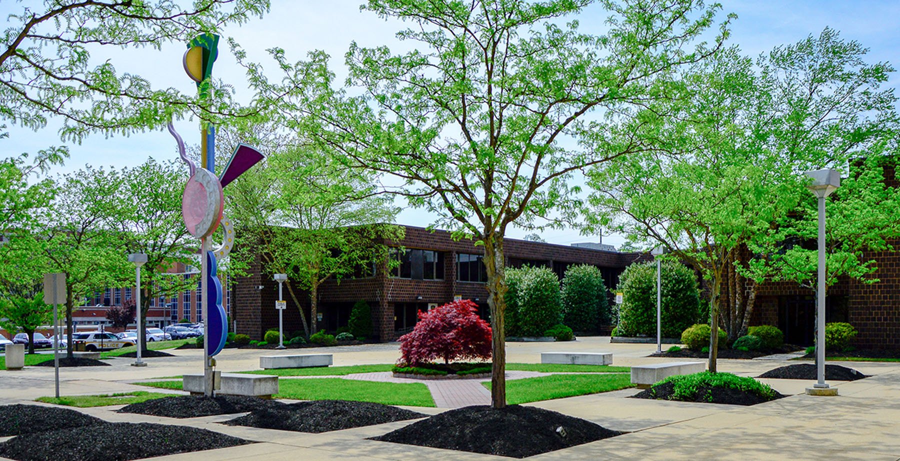 A sculpture in the courtyard on the Stratford campus of Rowan-Virtua SOM